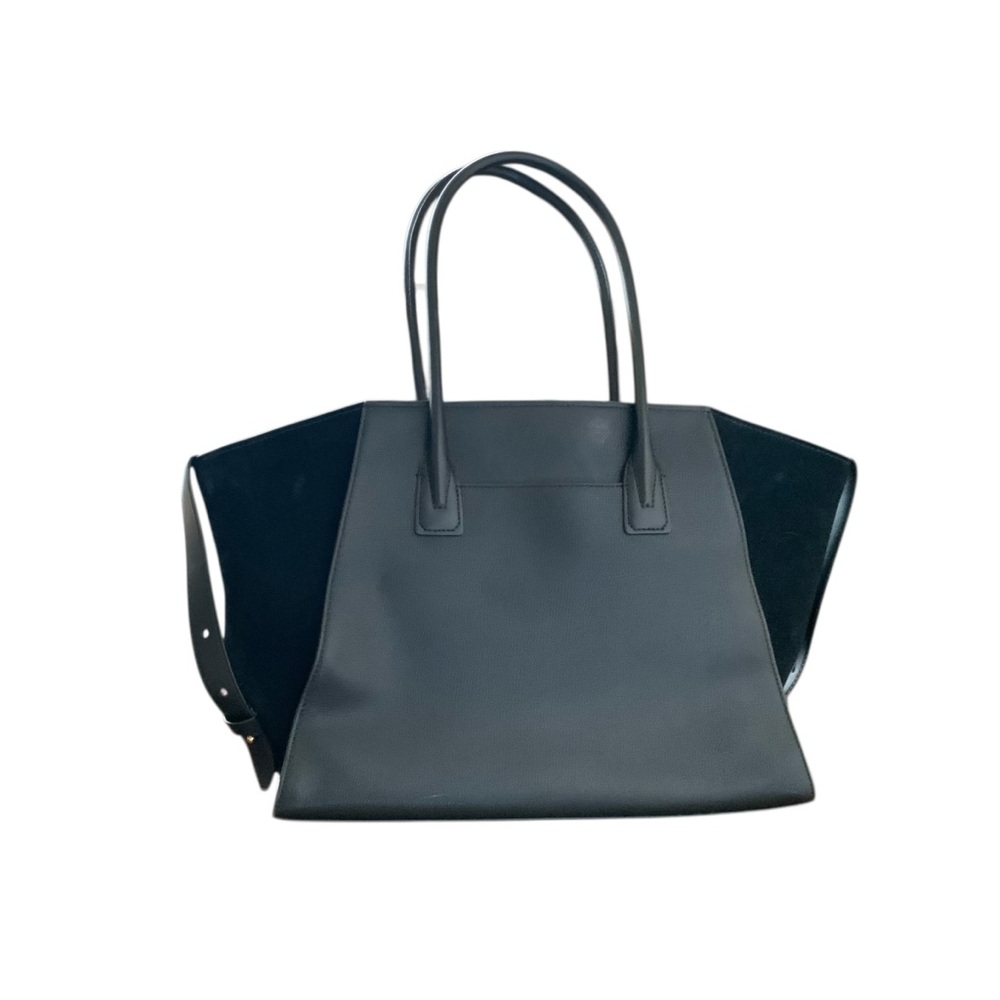 Michael Kors Black and Gold Tote Bag - Picture 3 of 5